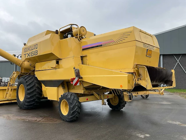 1997 new holland tx 68 maaidorser - afbeelding 51 van  52