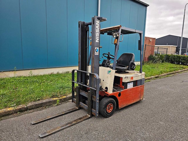 1997 nissan n01l18u vorkheftruck - afbeelding 1 van  21