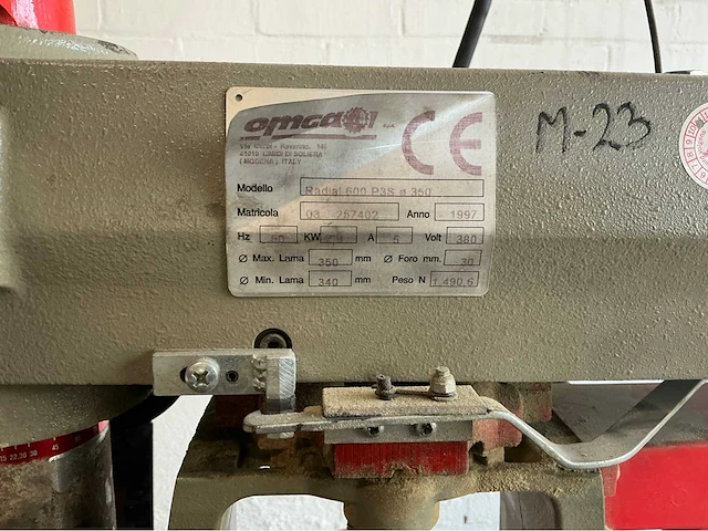 1997 omga radial 600 p3s afkortcirkelzaagmachine - afbeelding 14 van  16