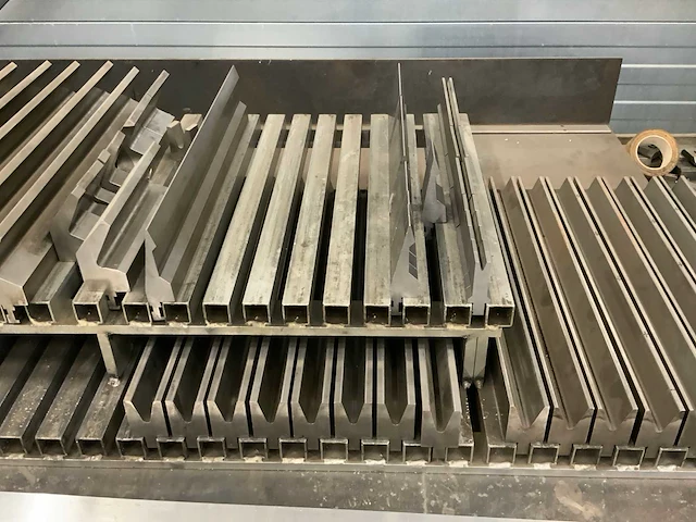 1997 safan cncl 130-3100 cnc kantbank - afbeelding 11 van  21