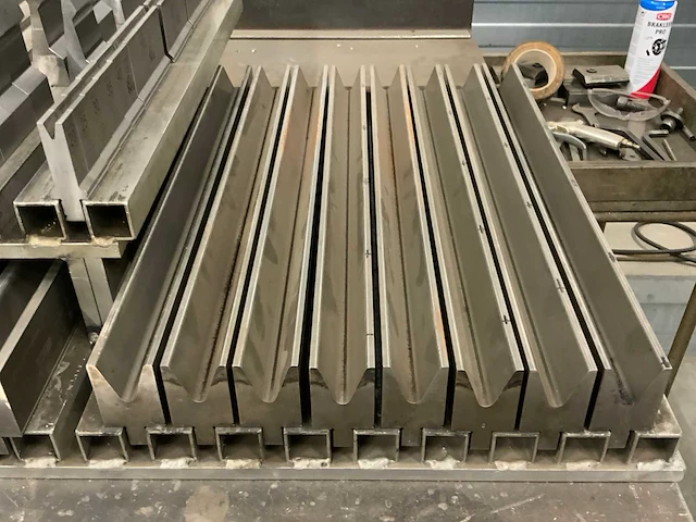 1997 safan cncl 130-3100 cnc kantbank - afbeelding 13 van  21
