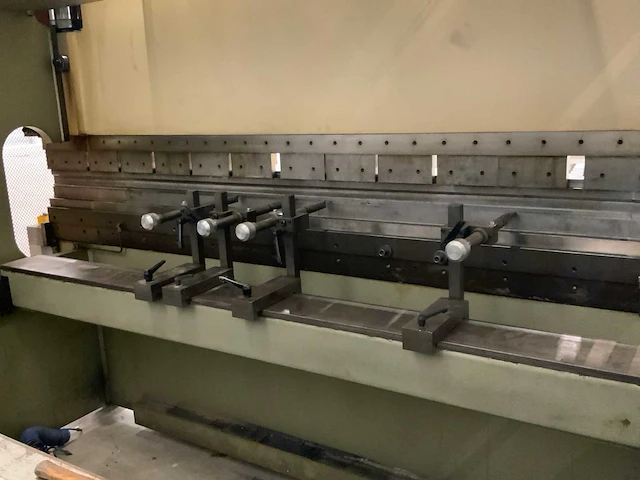 1997 safan cncl 130-3100 cnc kantbank - afbeelding 18 van  21