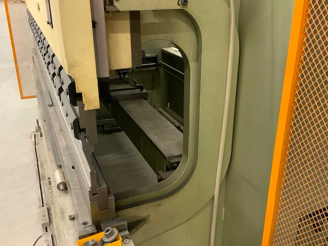 1997 safan cncl 130-3100 cnc kantbank - afbeelding 20 van  21