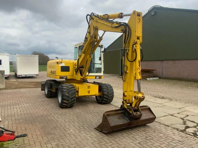 1997 schaeff hml 41 banden graafmachine - afbeelding 20 van  35
