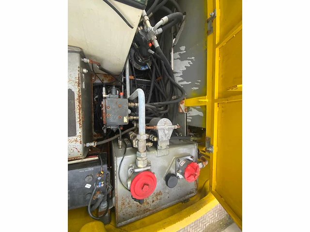 1997 schaeff hml 41 banden graafmachine - afbeelding 21 van  35