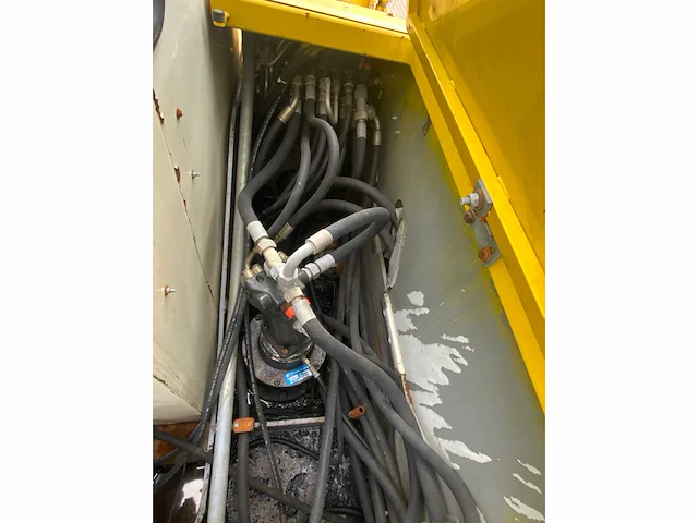 1997 schaeff hml 41 banden graafmachine - afbeelding 22 van  35