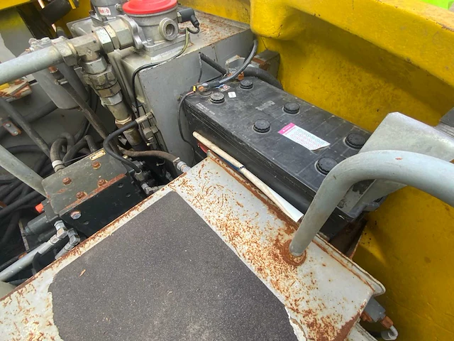 1997 schaeff hml 41 banden graafmachine - afbeelding 25 van  35
