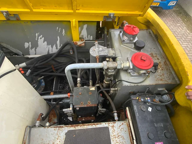 1997 schaeff hml 41 banden graafmachine - afbeelding 28 van  35