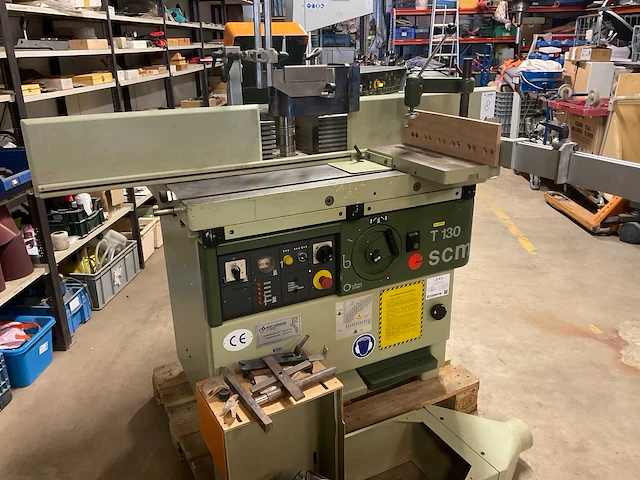 1997 scm t130 tafelfreesmachine - afbeelding 1 van  14