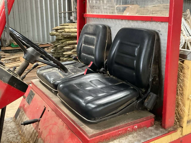 1997 spijkstaal 1230 industriële trekker - afbeelding 4 van  15