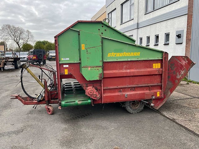 1997 strautmann ubvw blokkenwagen - afbeelding 17 van  18