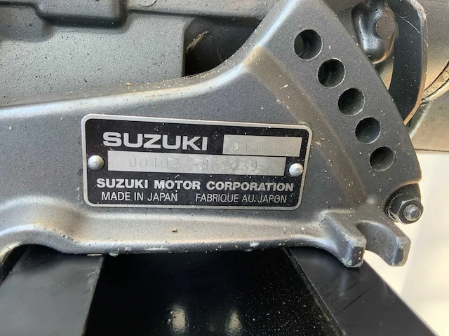 1997 suzuki dt 4 buitenboordmotor - afbeelding 5 van  9