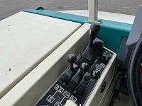 1997 tennant 355e zelfrijdende veegmachine - afbeelding 17 van  17