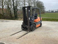 1997 toyota 6fd-25 vorkheftruck - afbeelding 1 van  15