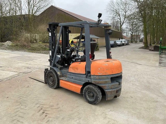 1997 toyota 6fd-25 vorkheftruck - afbeelding 12 van  15