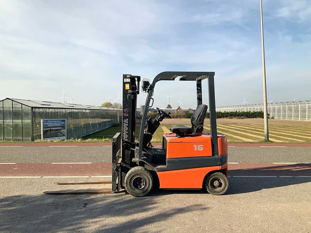 1997 toyota fbmf16 vorkheftruck - afbeelding 1 van  26