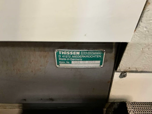 1997 unisign uv4 cnc-freesmachine - afbeelding 4 van  29