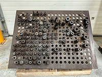 1997 unisign uv4 cnc-freesmachine - afbeelding 19 van  29