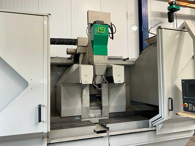 1997 unisign uv4 cnc-freesmachine - afbeelding 27 van  29
