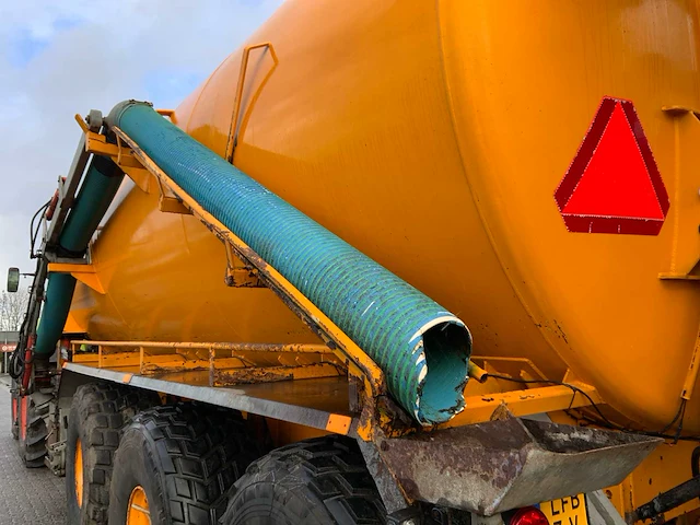 1997 veenhuis 28000 mesttank - afbeelding 2 van  44