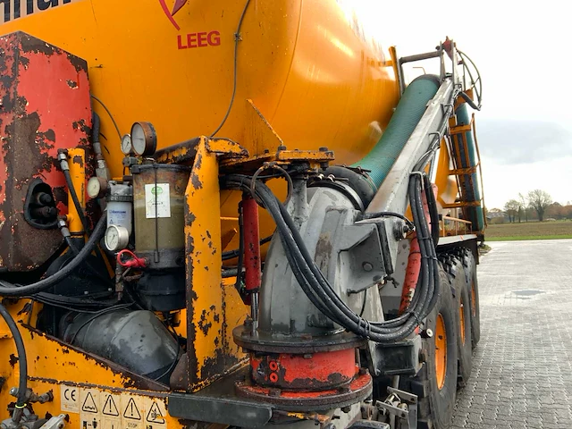 1997 veenhuis 28000 mesttank - afbeelding 10 van  44