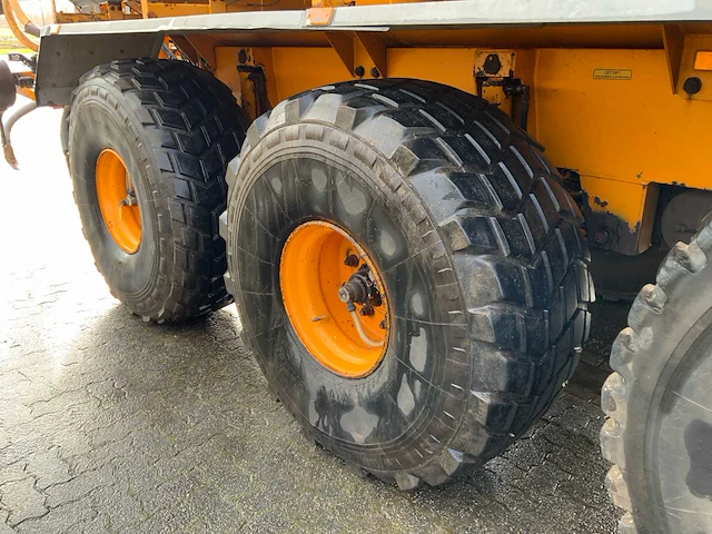 1997 veenhuis 28000 mesttank - afbeelding 38 van  44