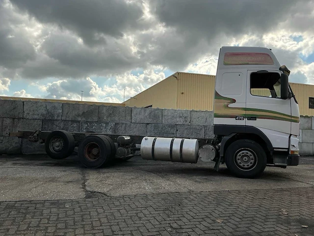 1997 volvo fh16 vrachtwagen - afbeelding 30 van  35