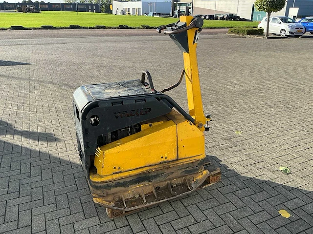 1997 wacker dpu 100-70 trilplaat - afbeelding 9 van  14