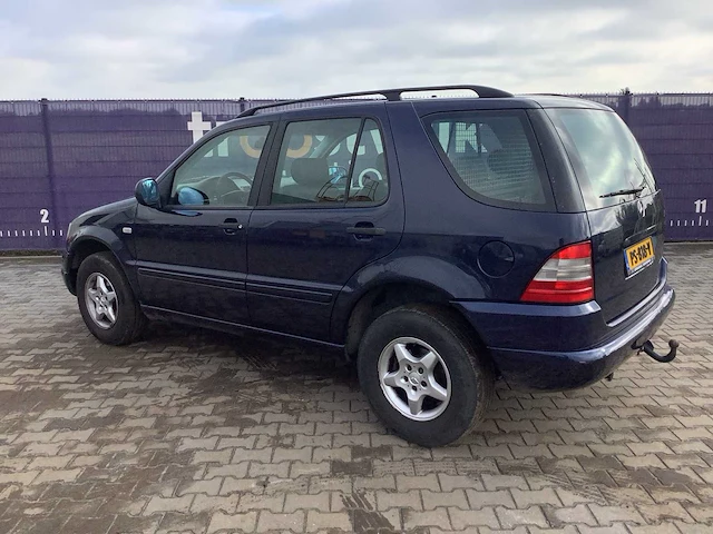 1998 - mercedes-benz - m-klasse - 230 - personenauto - afbeelding 7 van  13