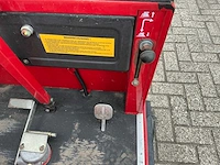 1998 atlet multicar r 702 e/5 zelfrijdende veegmachine - afbeelding 3 van  21