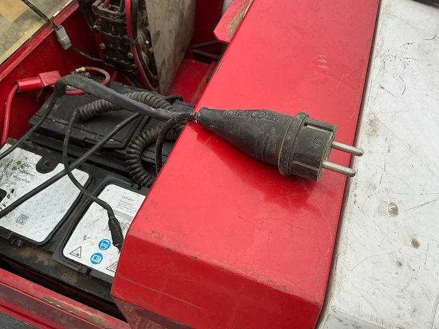 1998 atlet multicar r 702 e/5 zelfrijdende veegmachine - afbeelding 7 van  21