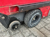 1998 atlet multicar r 702 e/5 zelfrijdende veegmachine - afbeelding 11 van  21