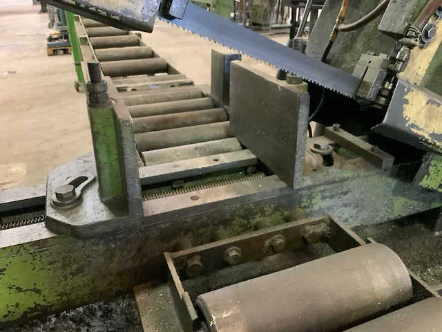 1998 bauer s260 horizontale bandzaagmachine - afbeelding 7 van  8