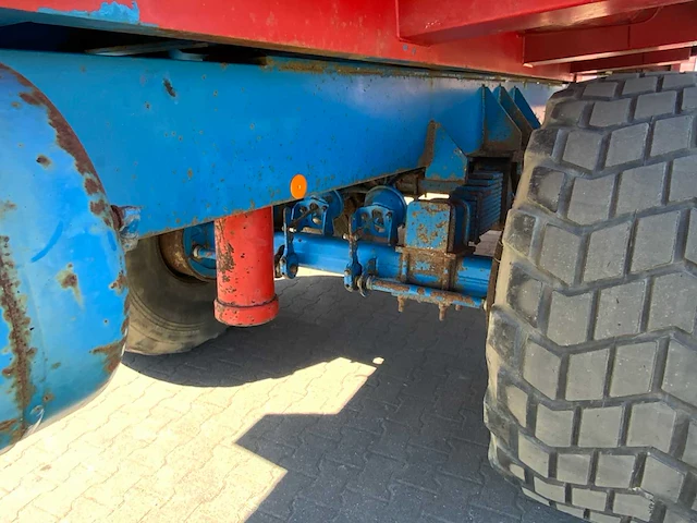 1998 beco gigant 240 kipper - afbeelding 9 van  21