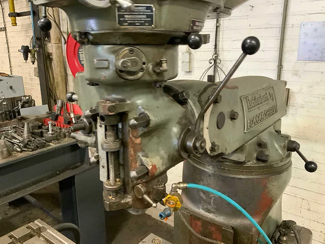 1998 bridgeport by adcock-shipley br2j universele freesmachine - afbeelding 11 van  14