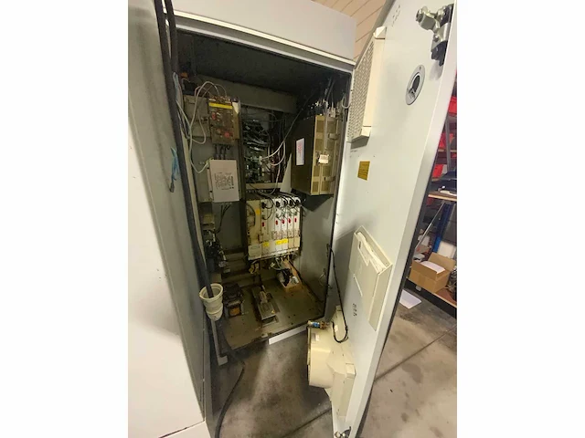 1998 bridgeport vmc 1000 22 digital 3-assig verticaal bewerkingscentrum - afbeelding 7 van  26