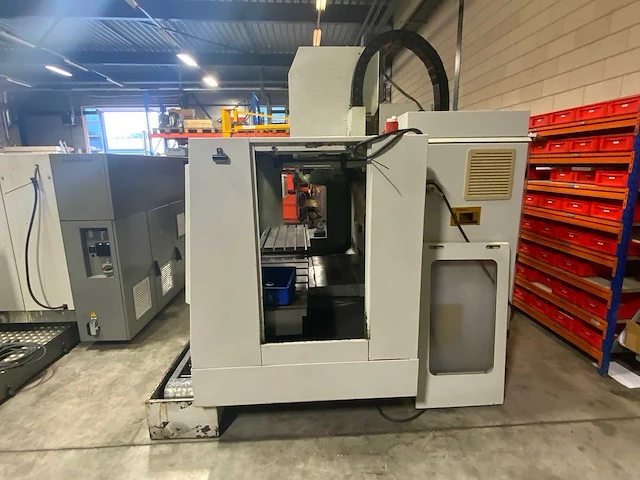 1998 bridgeport vmc 1000 22 digital 3-assig verticaal bewerkingscentrum - afbeelding 20 van  26