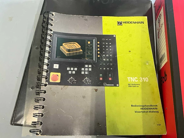 1998 bridgeport vmc500 16 cnc verticaal bewerkingscentrum - afbeelding 18 van  26