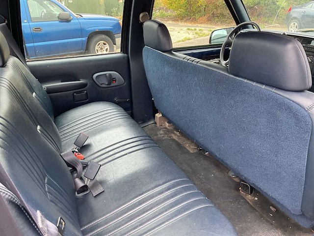 1998 chevrolet cheyenne pick up crewcab personenauto - afbeelding 17 van  23