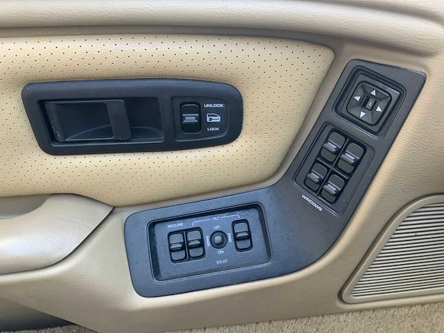 1998 chrysler lebaron - afbeelding 10 van  26