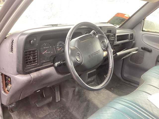 1998 dodge ram 2500 vliegtuigsleper - afbeelding 6 van  13