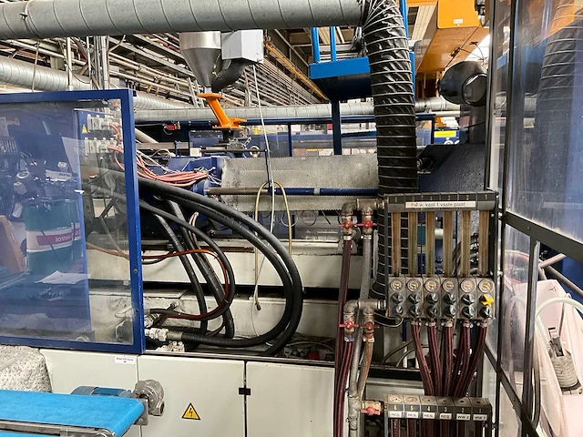 1998 engel es 2050/400 hlst spuitgietmachine - afbeelding 20 van  24