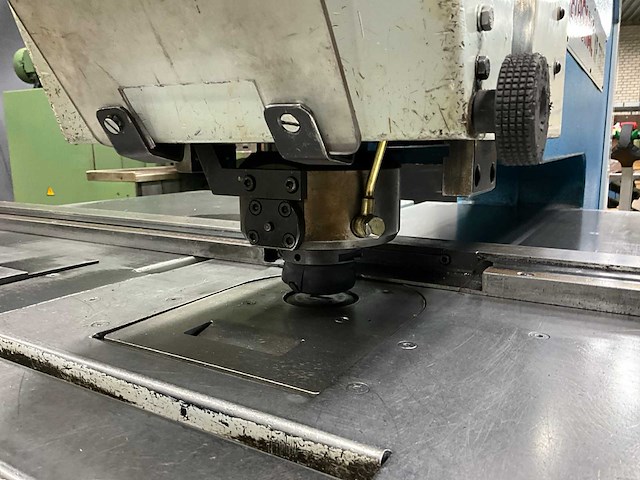 1998 euromac xp 750/25 ponsmachine - afbeelding 4 van  32