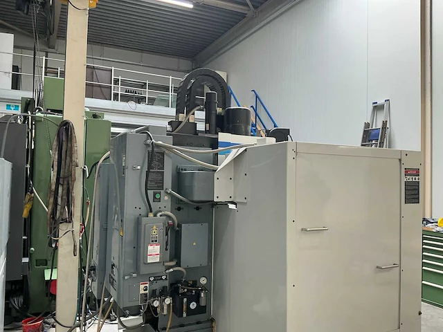 1998 fadal vmc15xt 914-15 cnc freesmachine - afbeelding 9 van  32