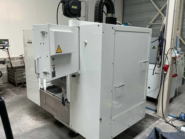 1998 fadal vmc15xt 914-15 cnc freesmachine - afbeelding 12 van  32