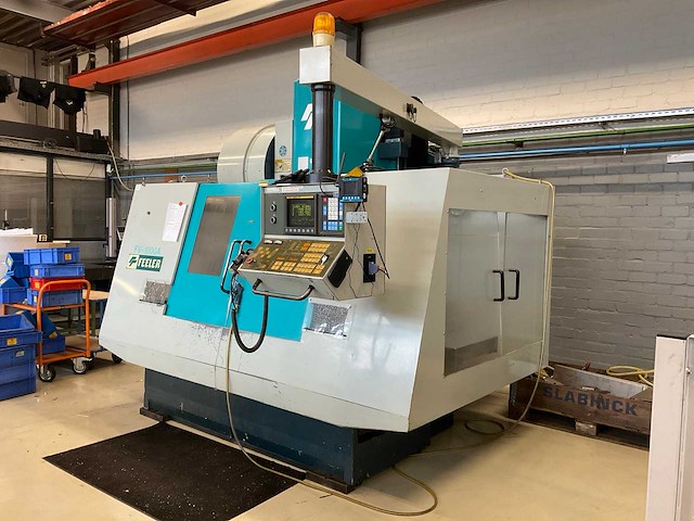1998 feeler fv-1000a cnc freesmachine - afbeelding 1 van  25