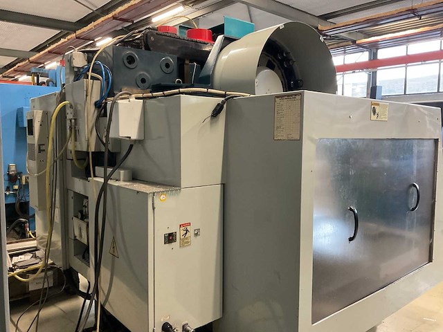 1998 feeler fv-1000a cnc freesmachine - afbeelding 5 van  25