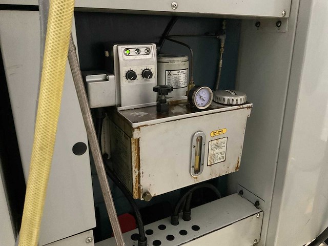 1998 feeler fv-1000a cnc freesmachine - afbeelding 9 van  25