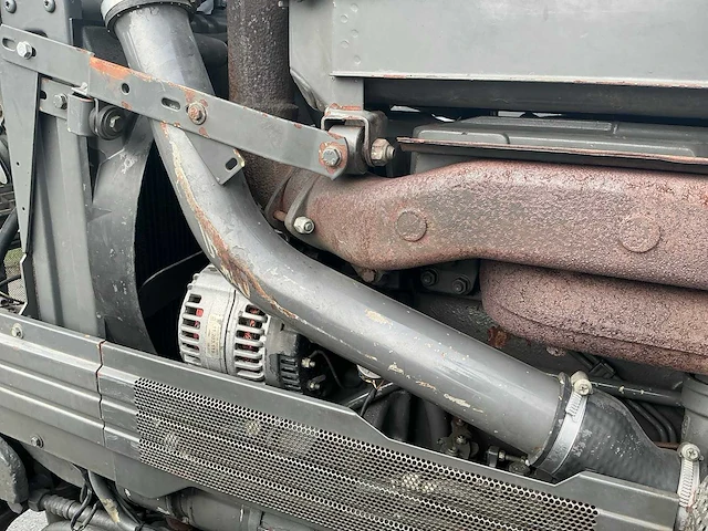 1998 fendt 308 turbomatik vierwielaangedreven landbouwtractor - afbeelding 38 van  40