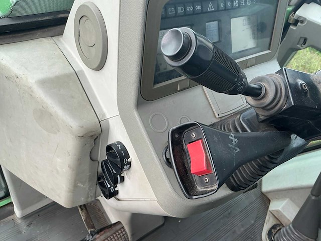 1998 fendt 308 turbomatik vierwielaangedreven landbouwtractor - afbeelding 22 van  40